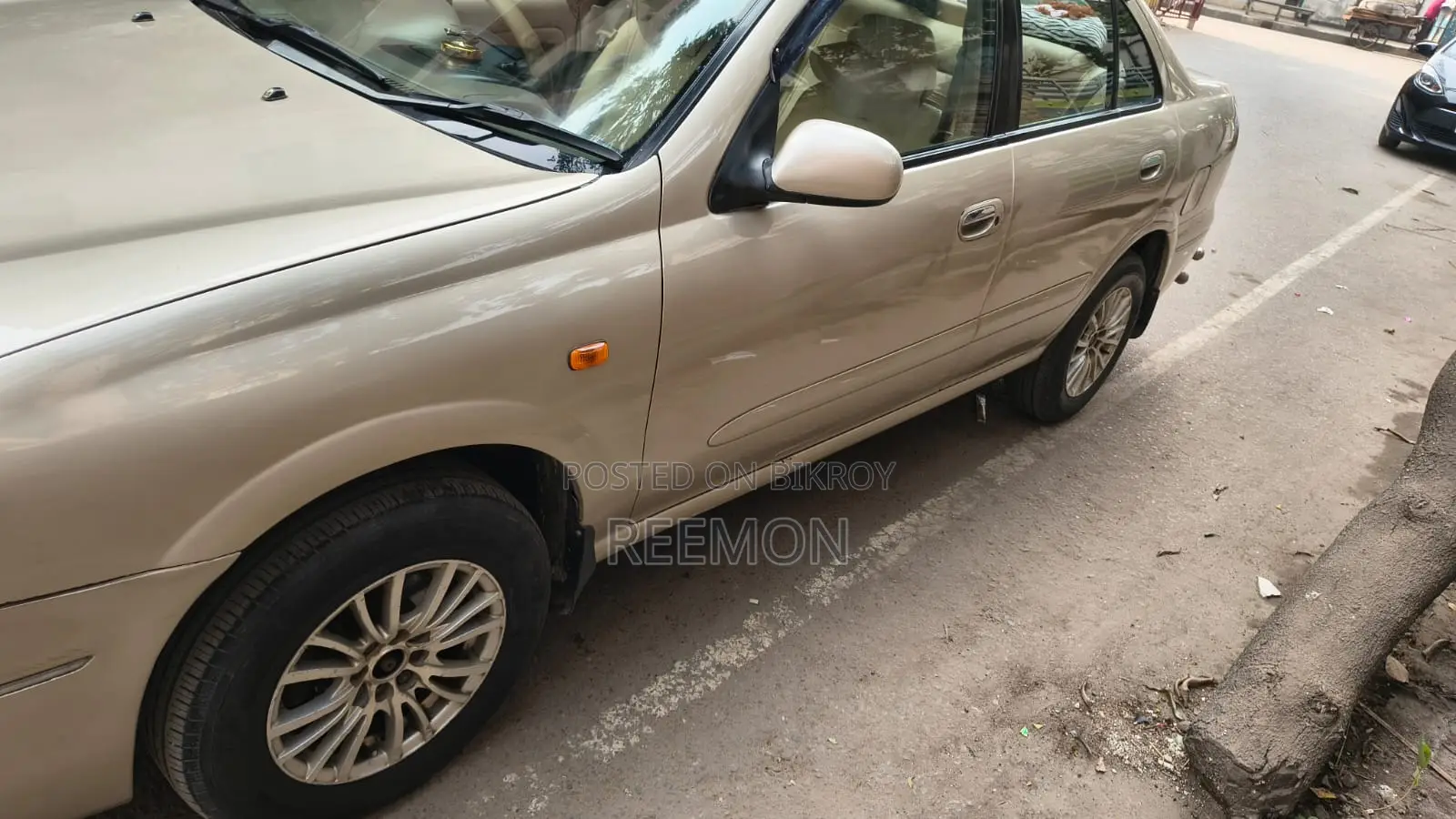Nissan Sunny 2008 Beige