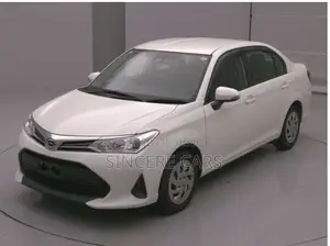 Toyota Axio 2021 White