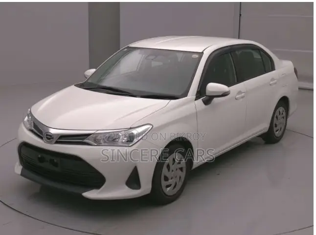 Toyota Axio 2021 White
