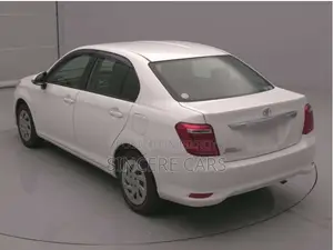 Toyota Axio 2021 White