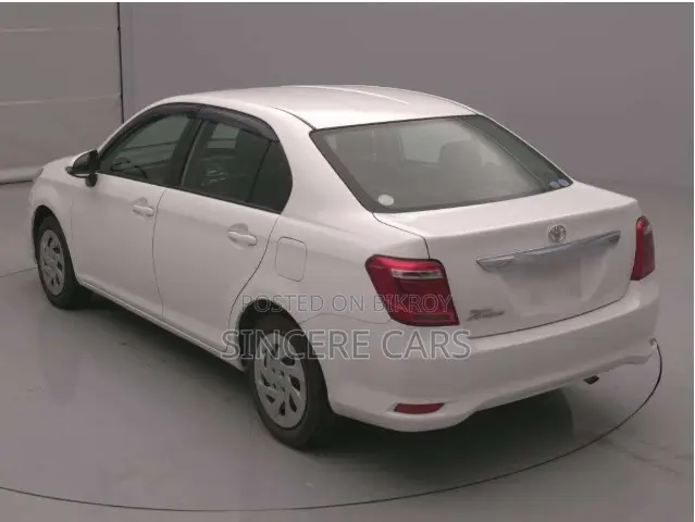 Toyota Axio 2021 White