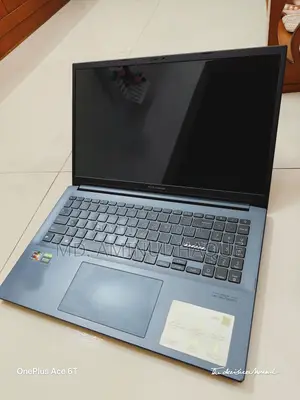 Laptop Asus Vivobook 16 16GB AMD Ryzen 7 SSD 512GB