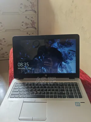 Laptop HP EliteBook 850 G3 8GB Intel Core i5 SSD 250GB