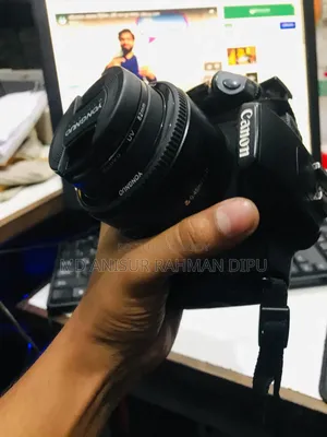 DSLR Camera Canon Rebel Xs