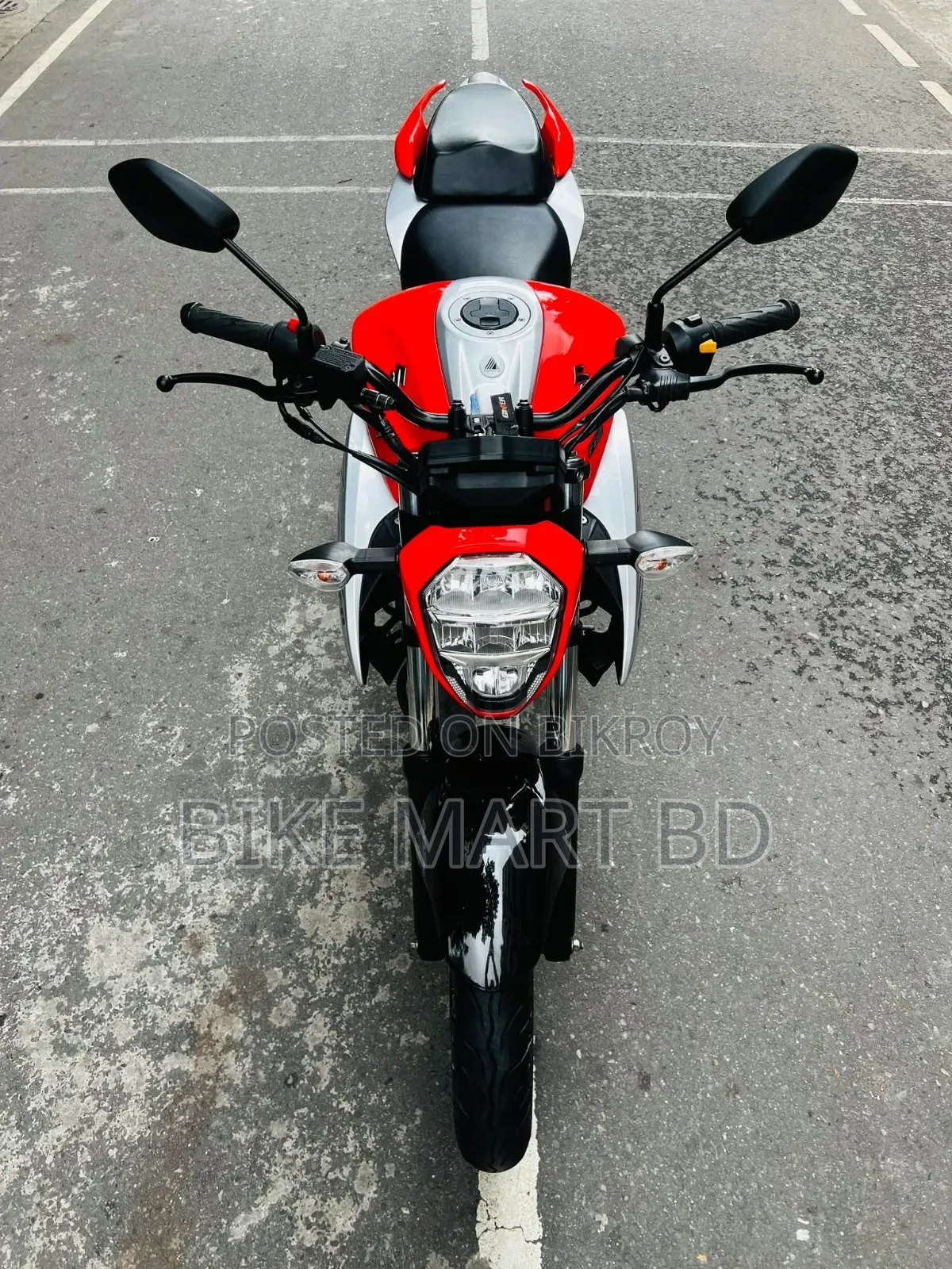 Suzuki Gixxer Fi ABS 2024 Red