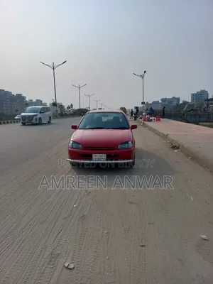 Toyota Starlet 1998 রেড