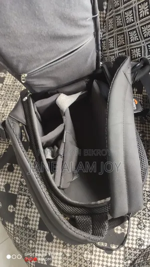 Nikon D3400 With Nikkor Af-P 70-300 Lens and All Accessories