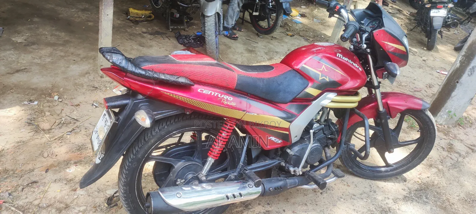 Mahindra Centuro 2020 Red