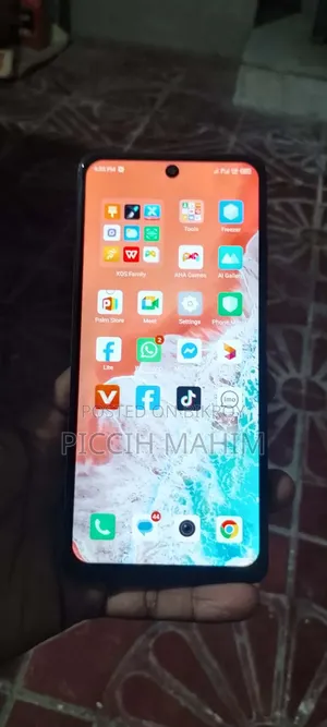 Infinix Hot 30i 128 GB Black
