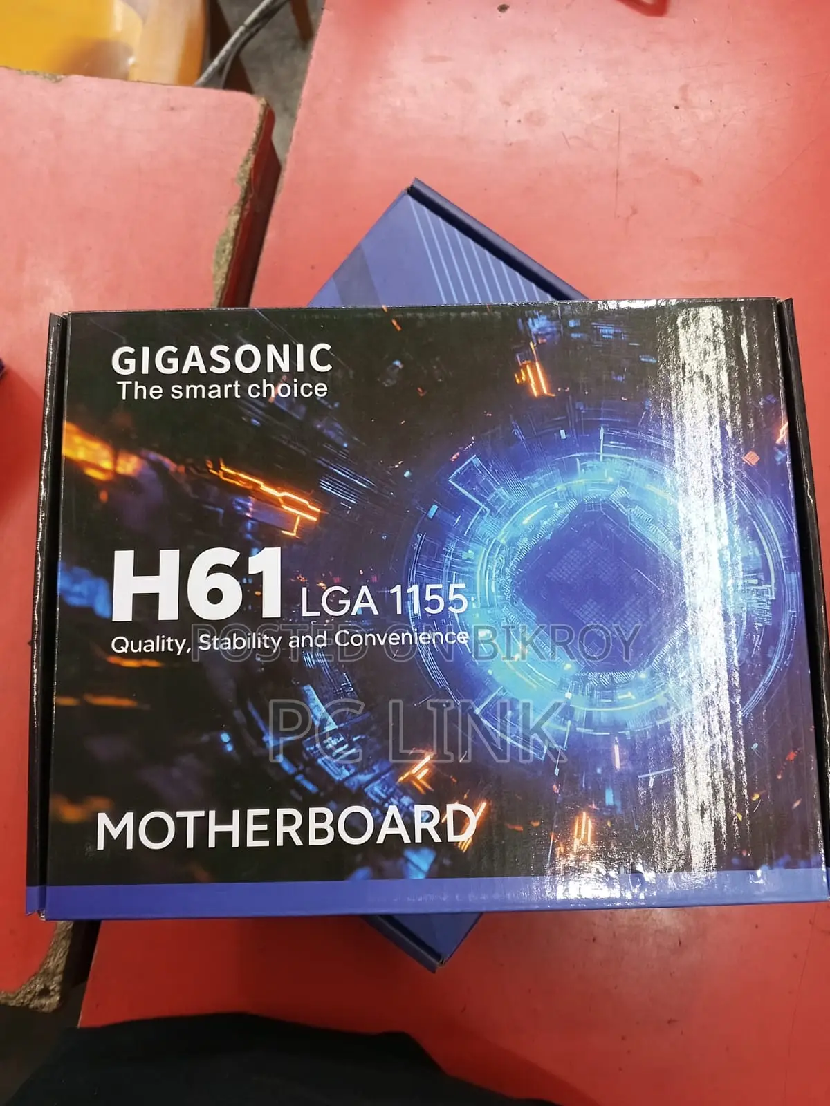 New Mother Board H-6.1 Gigabyte / Asus