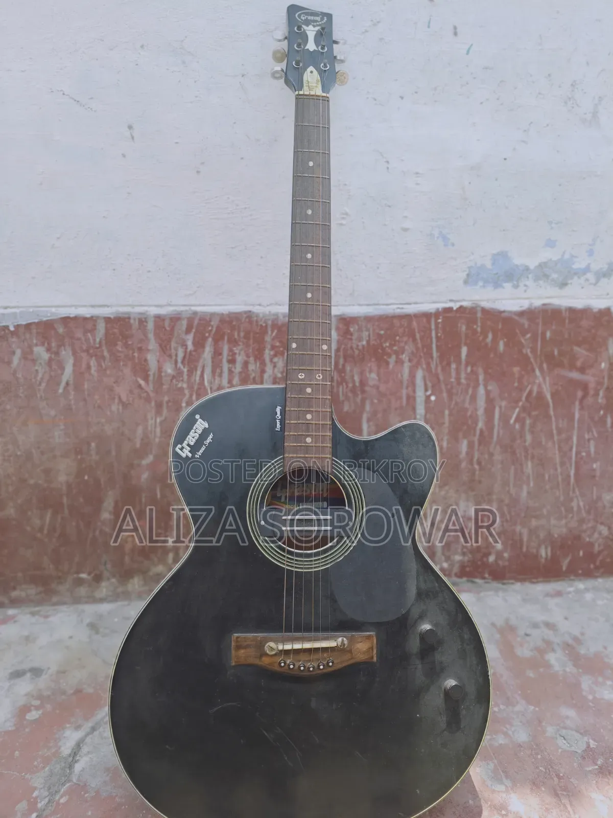 Guitar For Sell