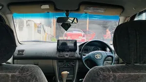 Toyota Corolla 2000 Silver