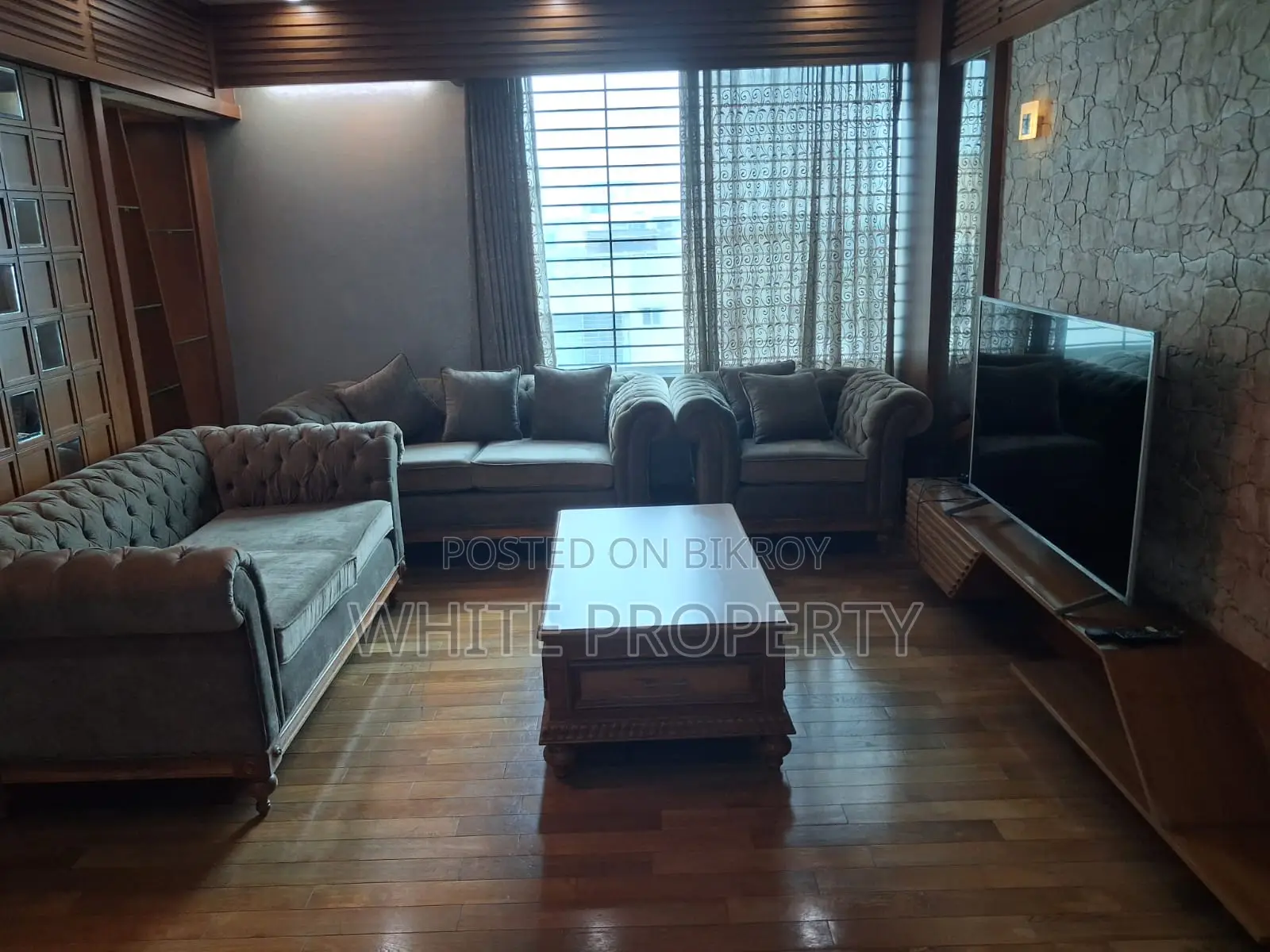 বনানীর হোয়াইট প্রপার্টিতে ৩ বেডরুমের ফার্নিশড অ্যাপার্টমেন্ট ভাড়া হবে