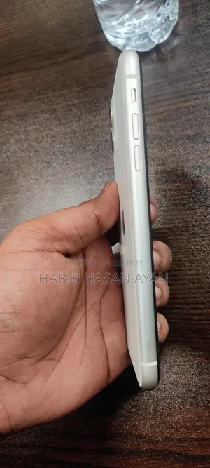 Apple iPhone 11 128 GB White
