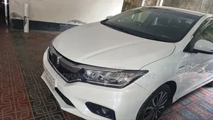Honda Grace 2017 Pearl