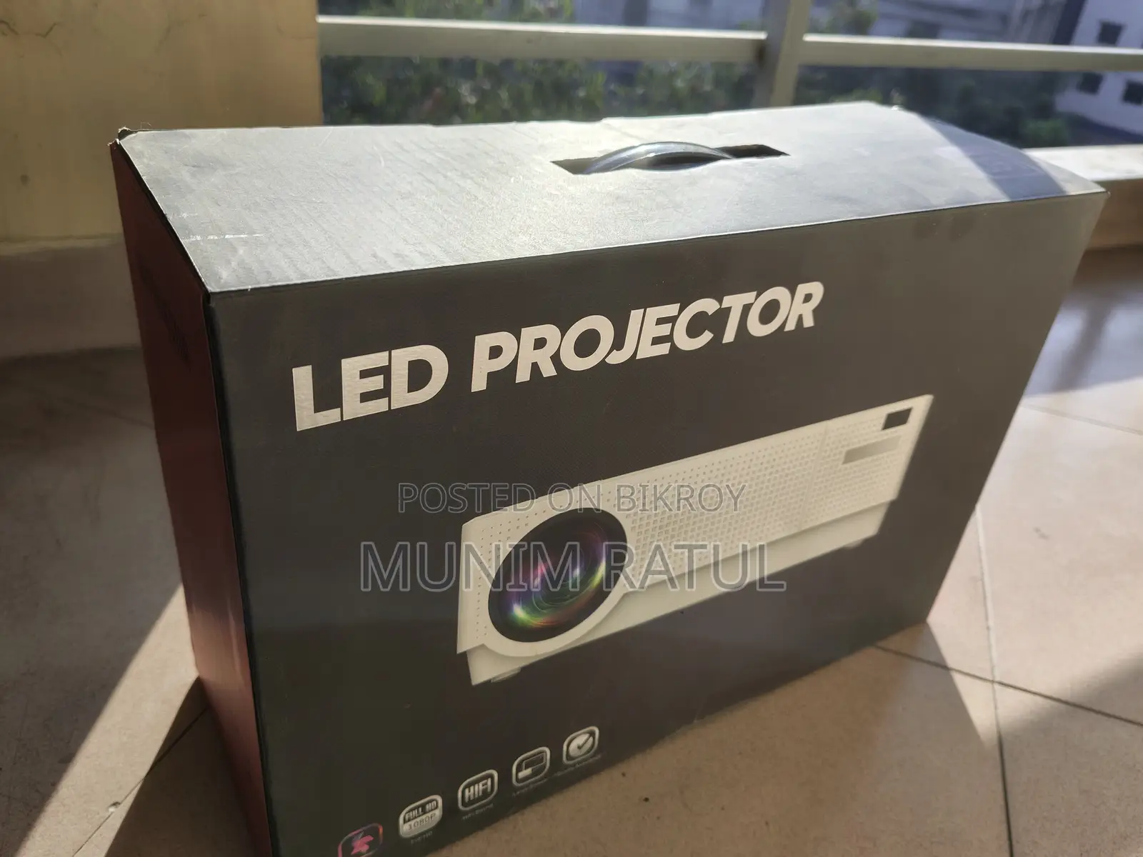 Multimedia Projector for Watching TV, Movies, Games