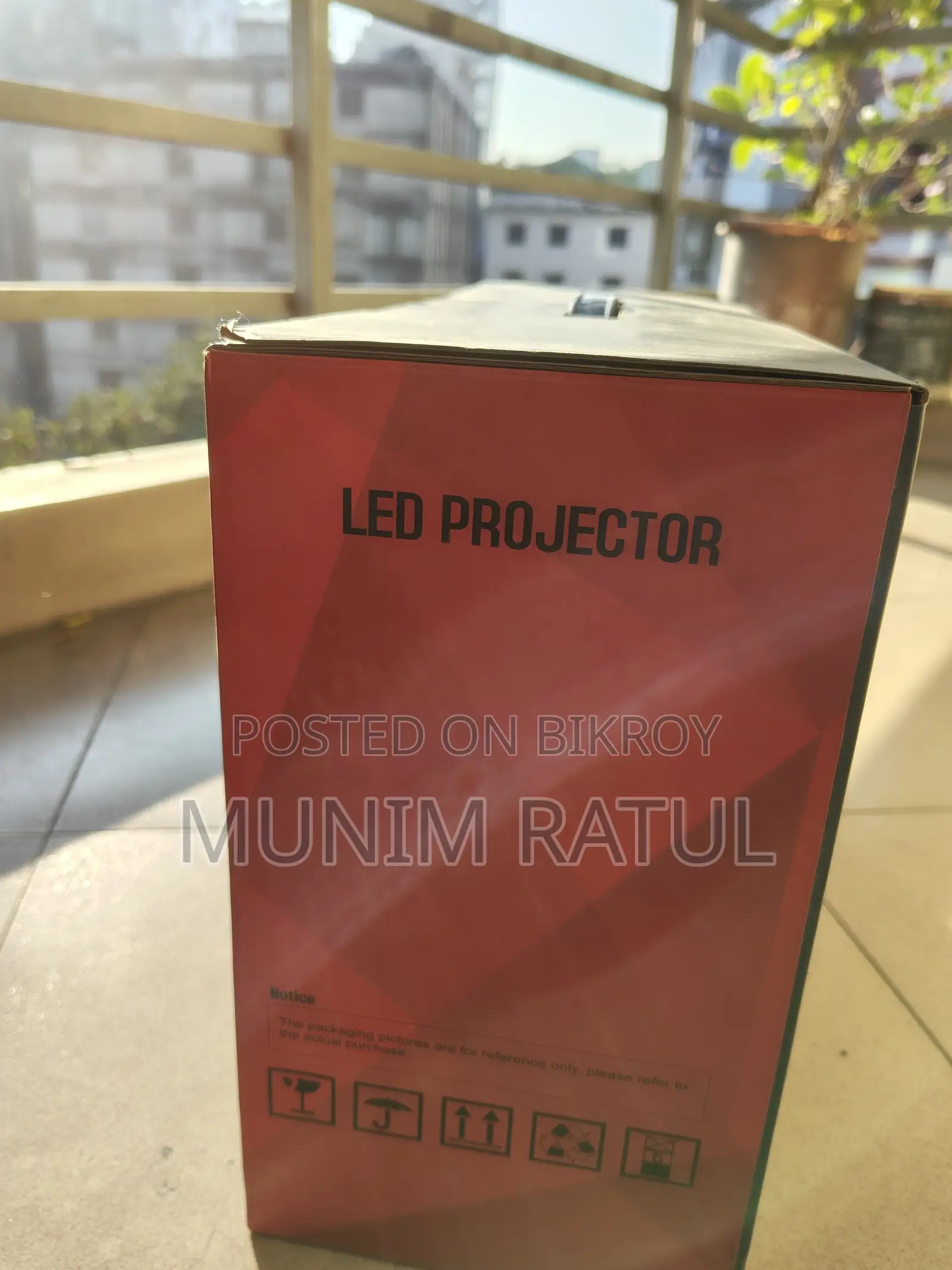 Multimedia Projector for Watching TV, Movies, Games