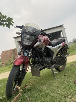 Yamaha 2014 Red