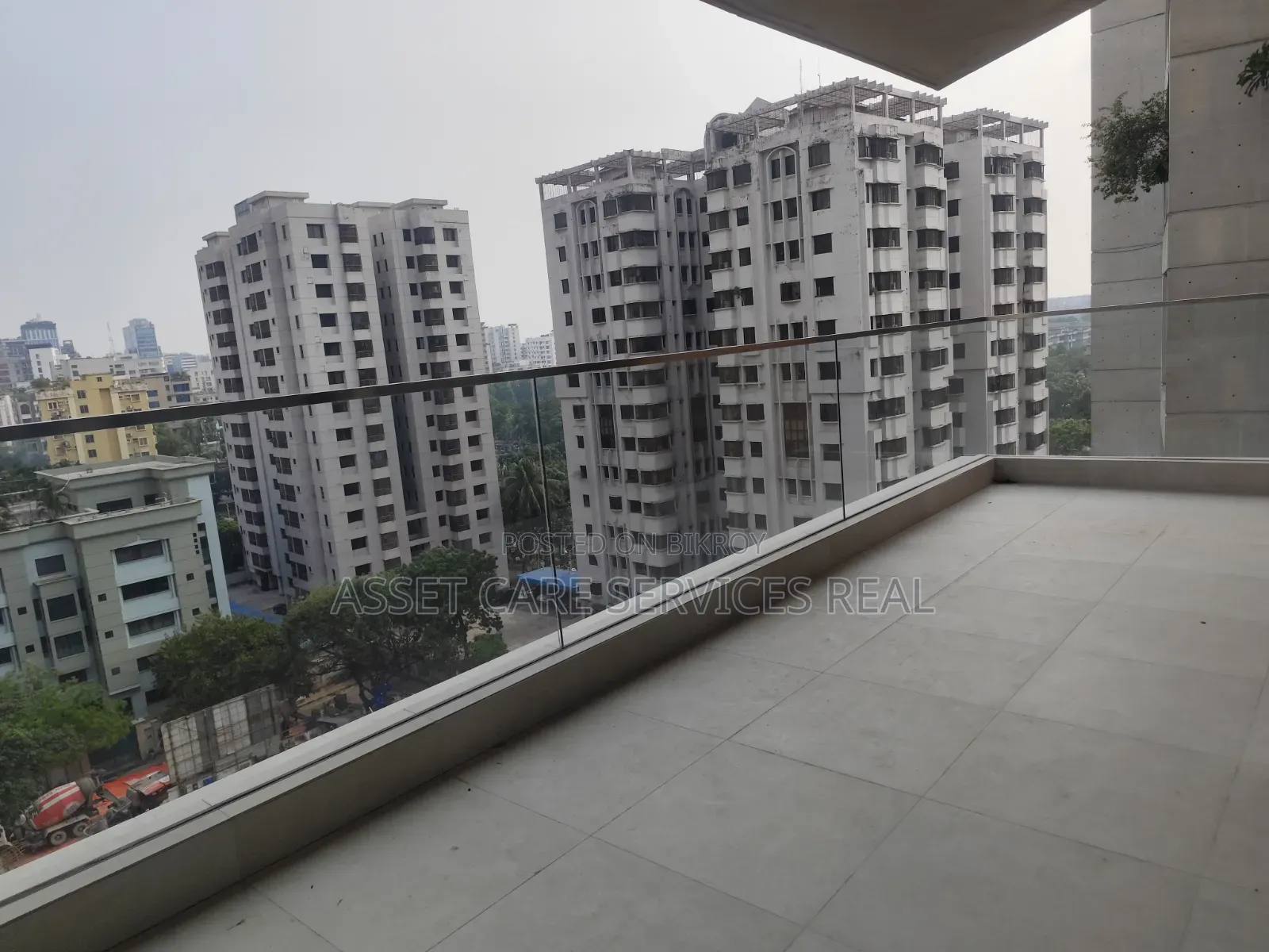 গুলশানে ৪ বেডরুমের অ্যাপার্টমেন্ট ভাড়া হবে