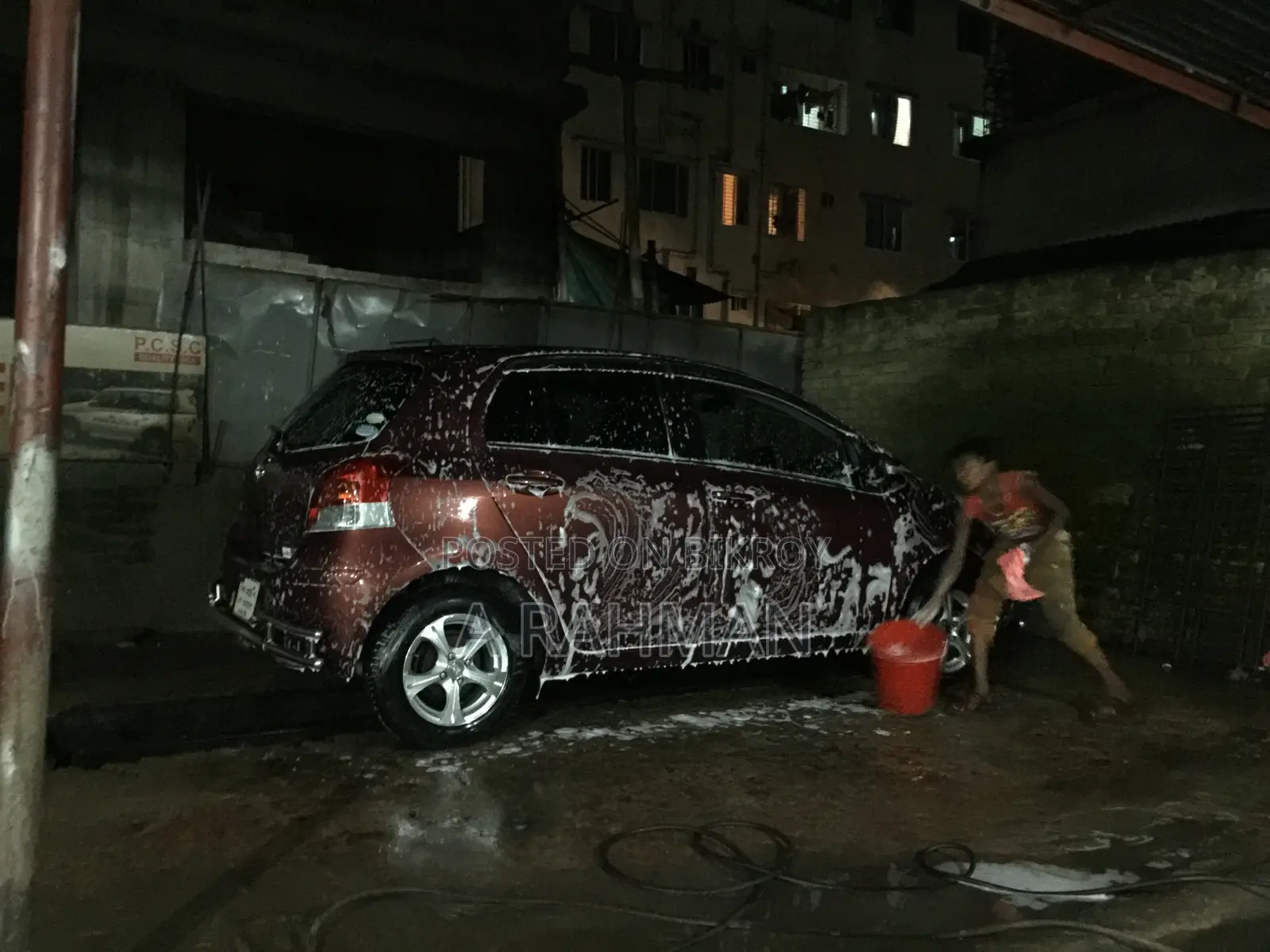 Toyota Vitz 2010 Maroon