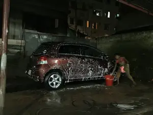 Toyota Vitz 2010 Maroon