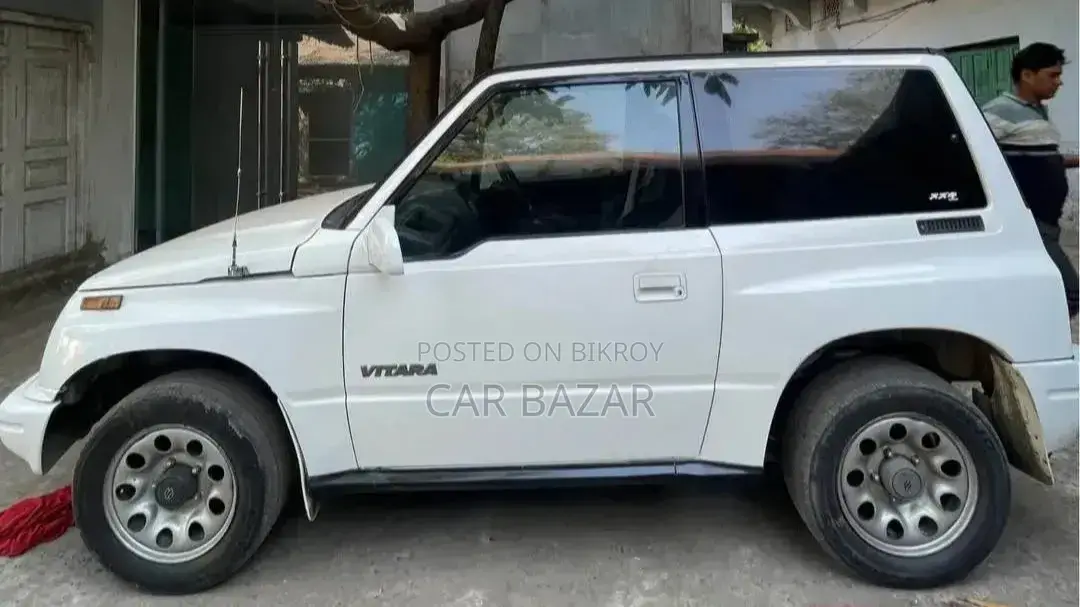 Suzuki Vitara 1996 White