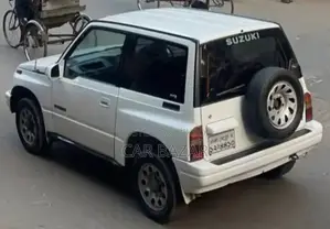 Suzuki Vitara 1996 White