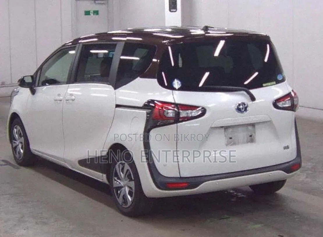 Toyota Sienta 2020 Pearl