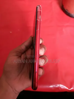 Apple iPhone 11 256 GB Red