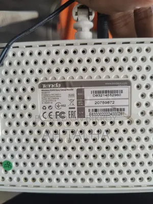 Tenda F3 Router