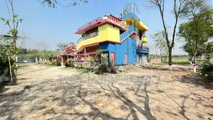 শপিং কমপ্লেক্সে কমার্শিয়াল স্পেস বিক্রয় | নগদ ১ লক্ষ টাকা ছাড়!