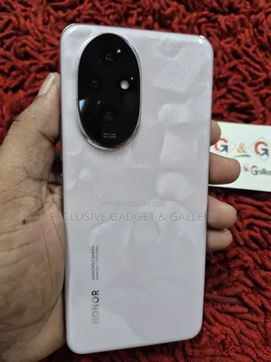 অনার ২০০ ২৫৬ জিবি পিঙ্ক