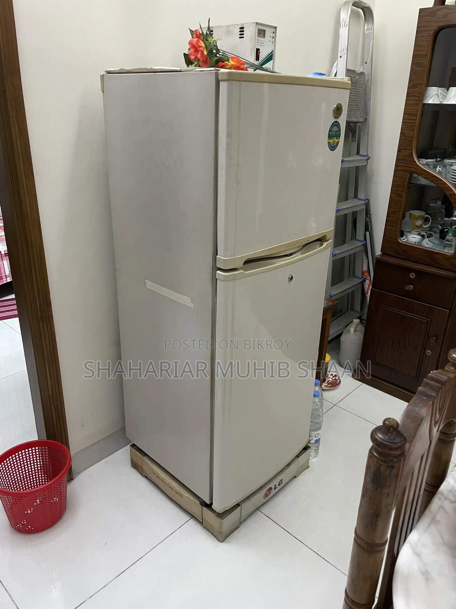 Lg Fridge (9.5 CFT Non Frost)