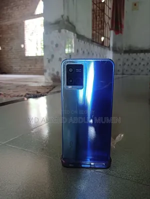Vivo Y21 64 GB Blue