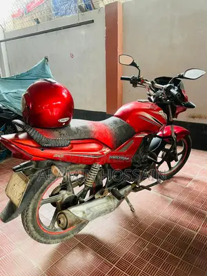 TVS Metro Plus 2015 Red