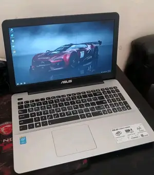 Laptop Acer 3GB Intel SSD 256GB