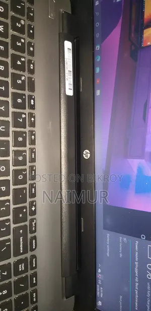 Laptop HP 15-Da2933nia 4GB Intel Core I3 SSD 512GB