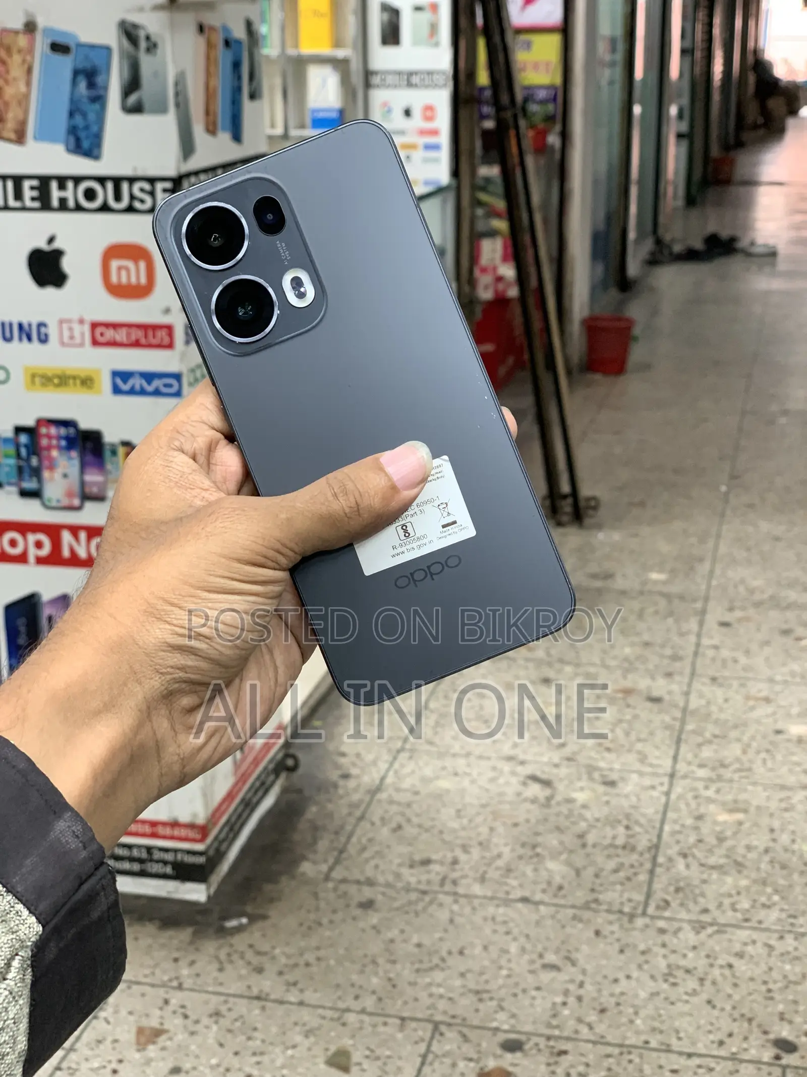 Oppo Reno13 Pro 12 GB Black