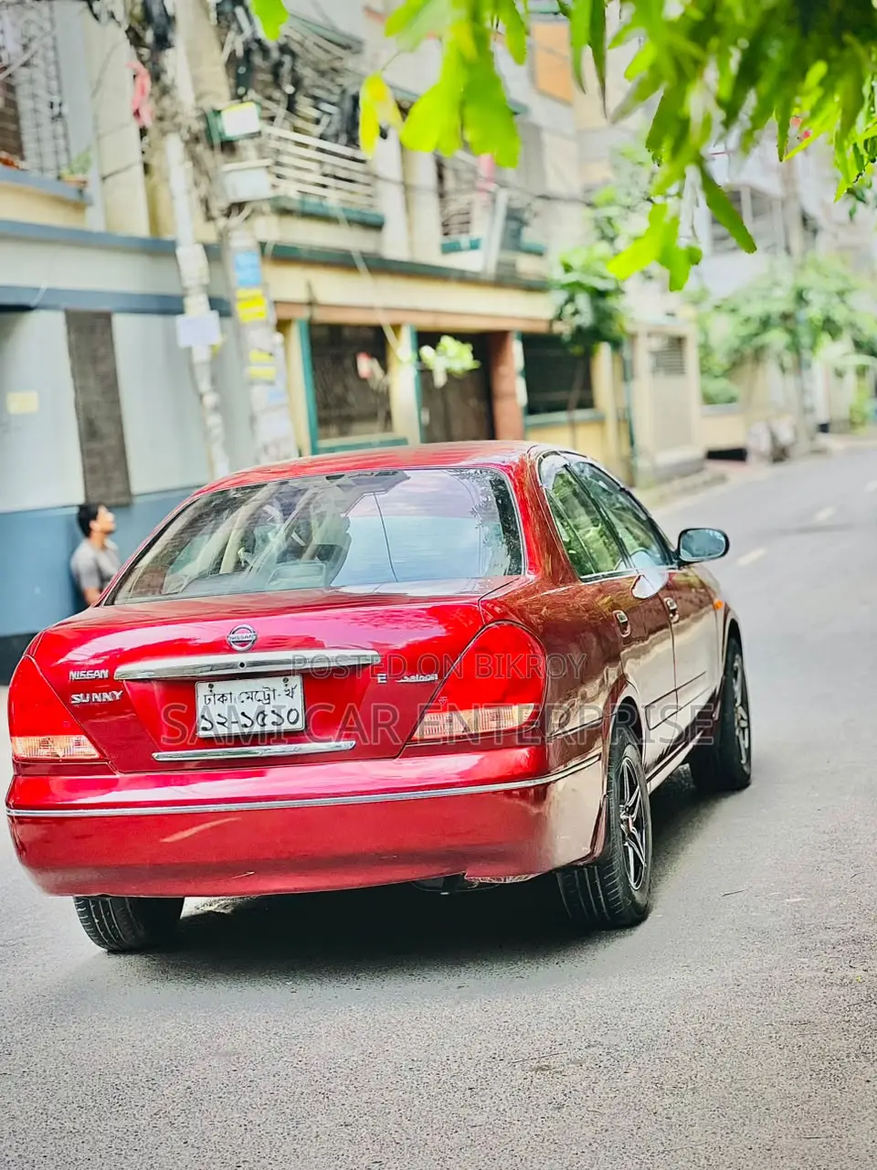 Nissan Sunny 2005 Maroon