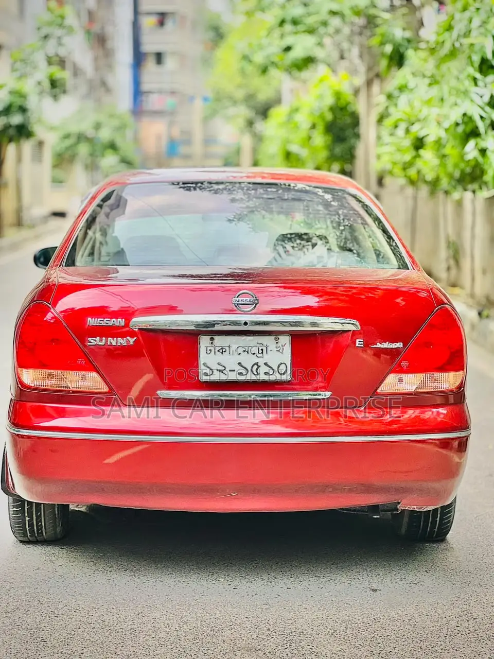 Nissan Sunny 2005 Maroon