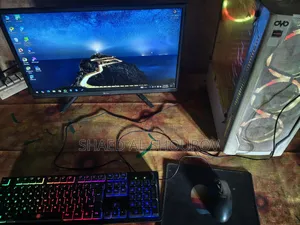 Desktop Computer 8GB AMD Ryzen SSD 128GB