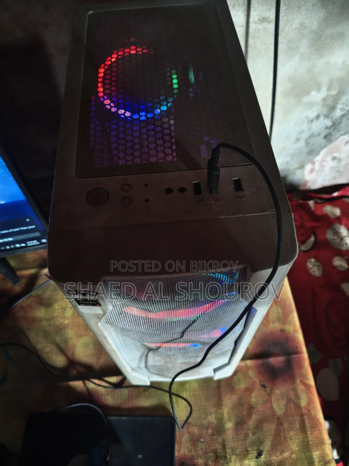 Desktop Computer 8GB AMD Ryzen SSD 128GB
