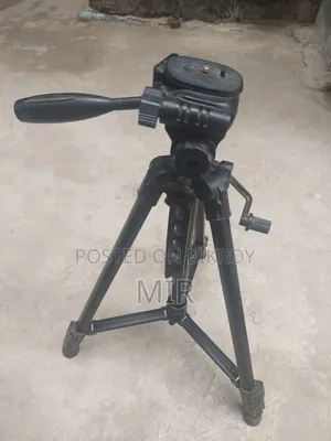 Sturdy tripod for camera/mobile for sale