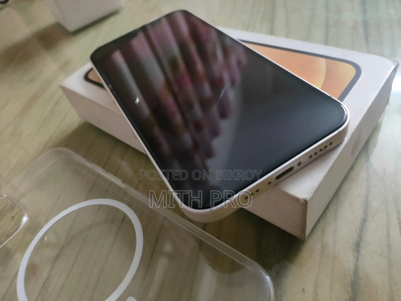 Apple iPhone 12 64 GB White