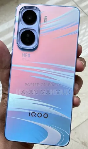 New iQOO 11 256 GB Blue