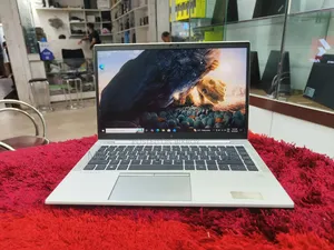 Laptop HP EliteBook 845 G8 8GB AMD Ryzen 5 SSD 256GB