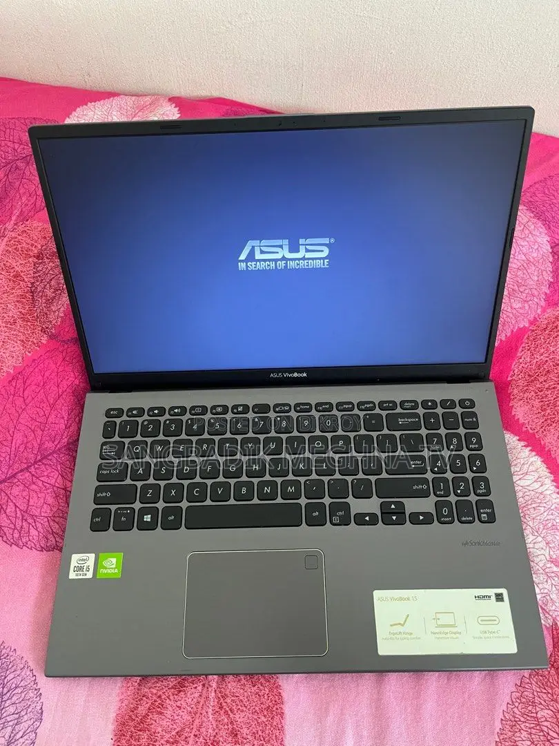 Laptop Asus 3GB Intel SSD 256GB