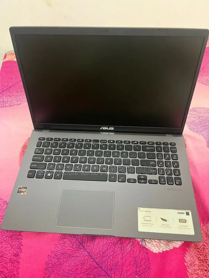 Laptop Asus 3GB Intel SSD 256GB