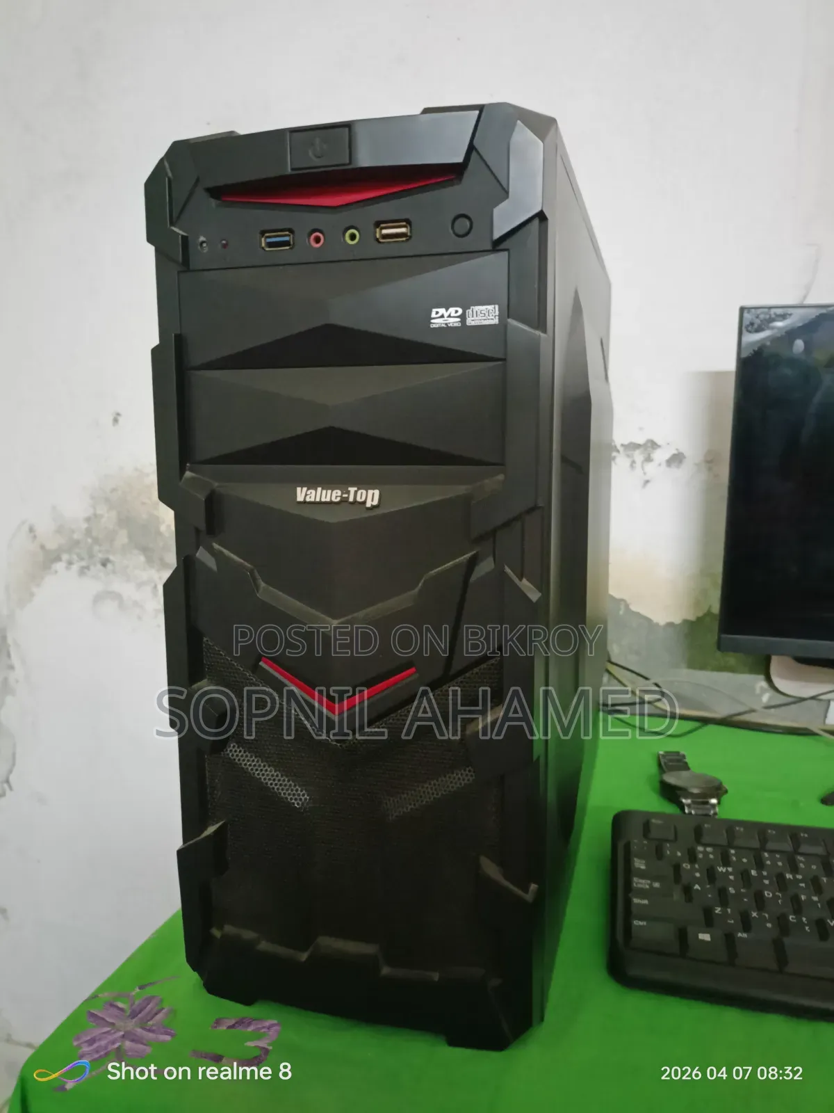 Desktop Computer 8GB Intel Core I7 SSD 128GB