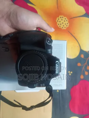 Canon Eos 250d DSLR Camera (Full Set for Sale)